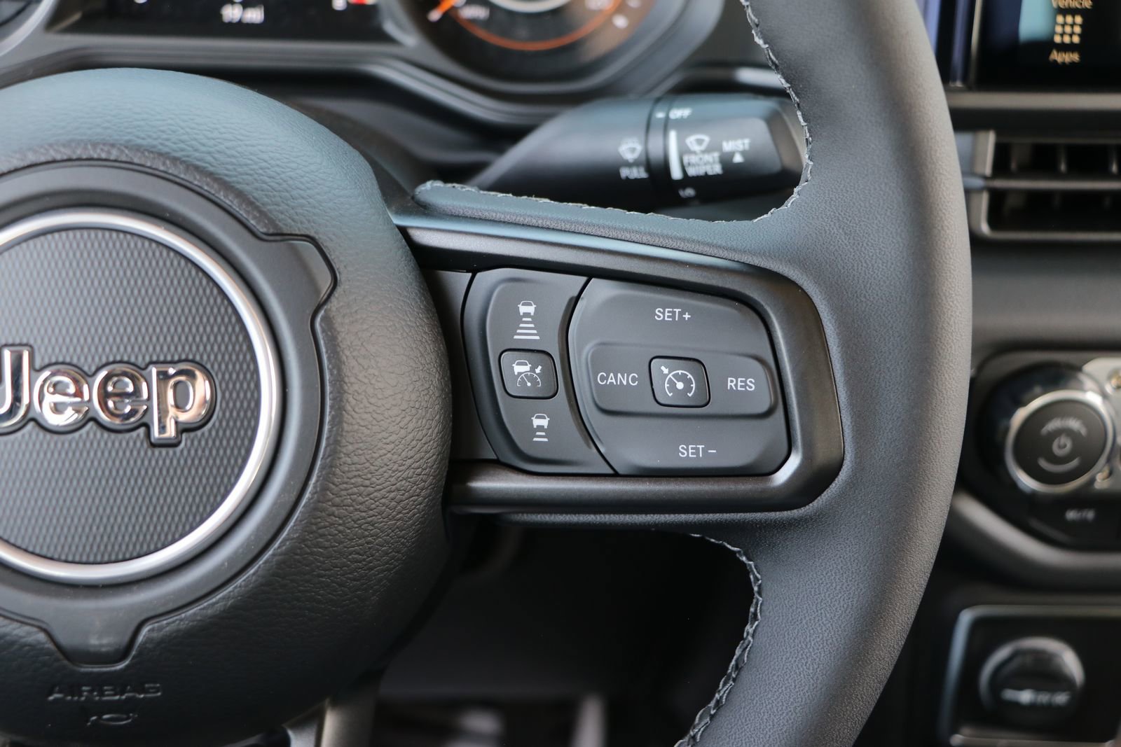 New 2025 Jeep Gladiator Rubicon w/ Convenience Group image 18