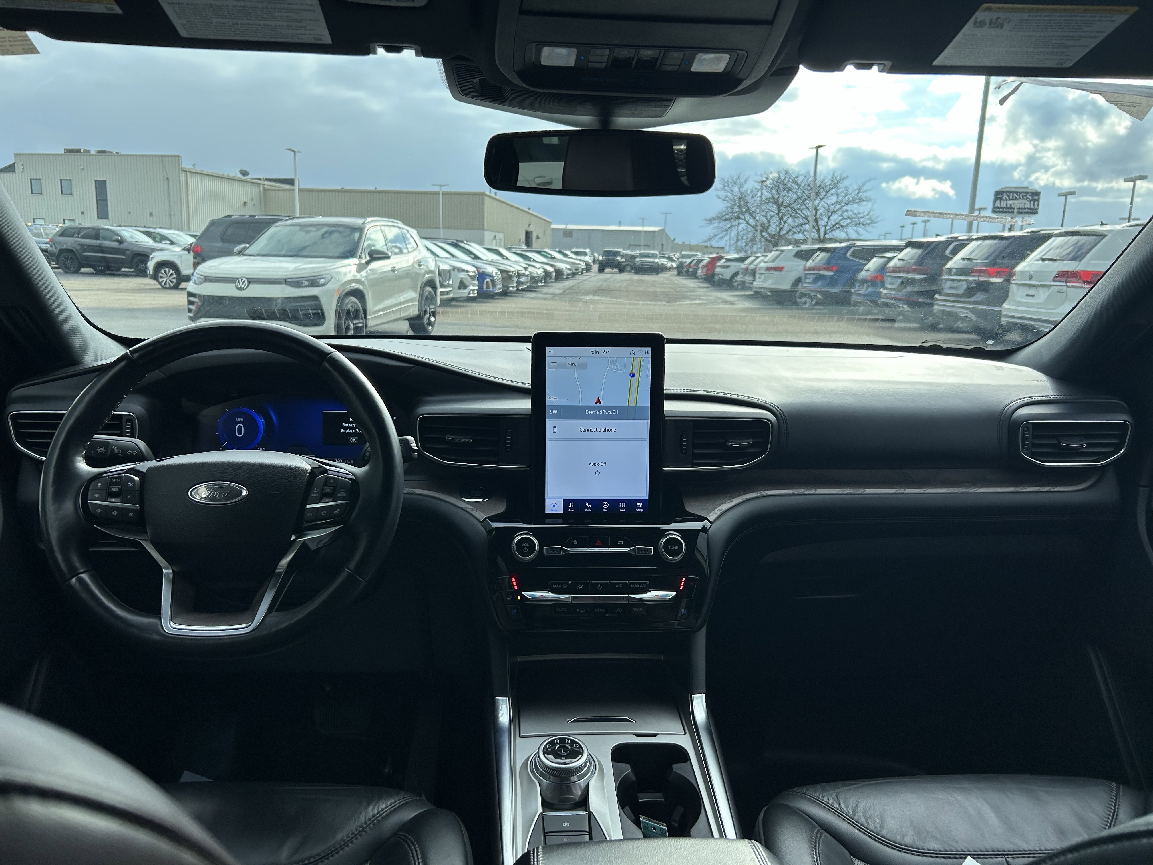 Used 2022 Ford Explorer Platinum w/ Equipment Group 601A image 9