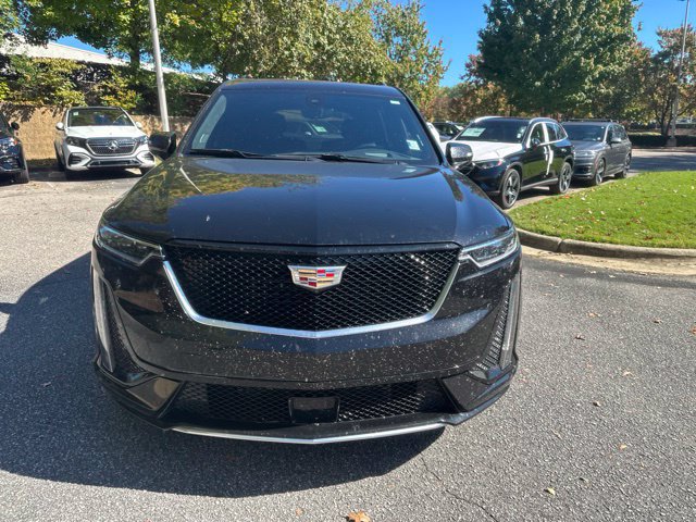 Used 2024 Cadillac XT6 Sport w/ Platinum Package AWD/4WD image 2