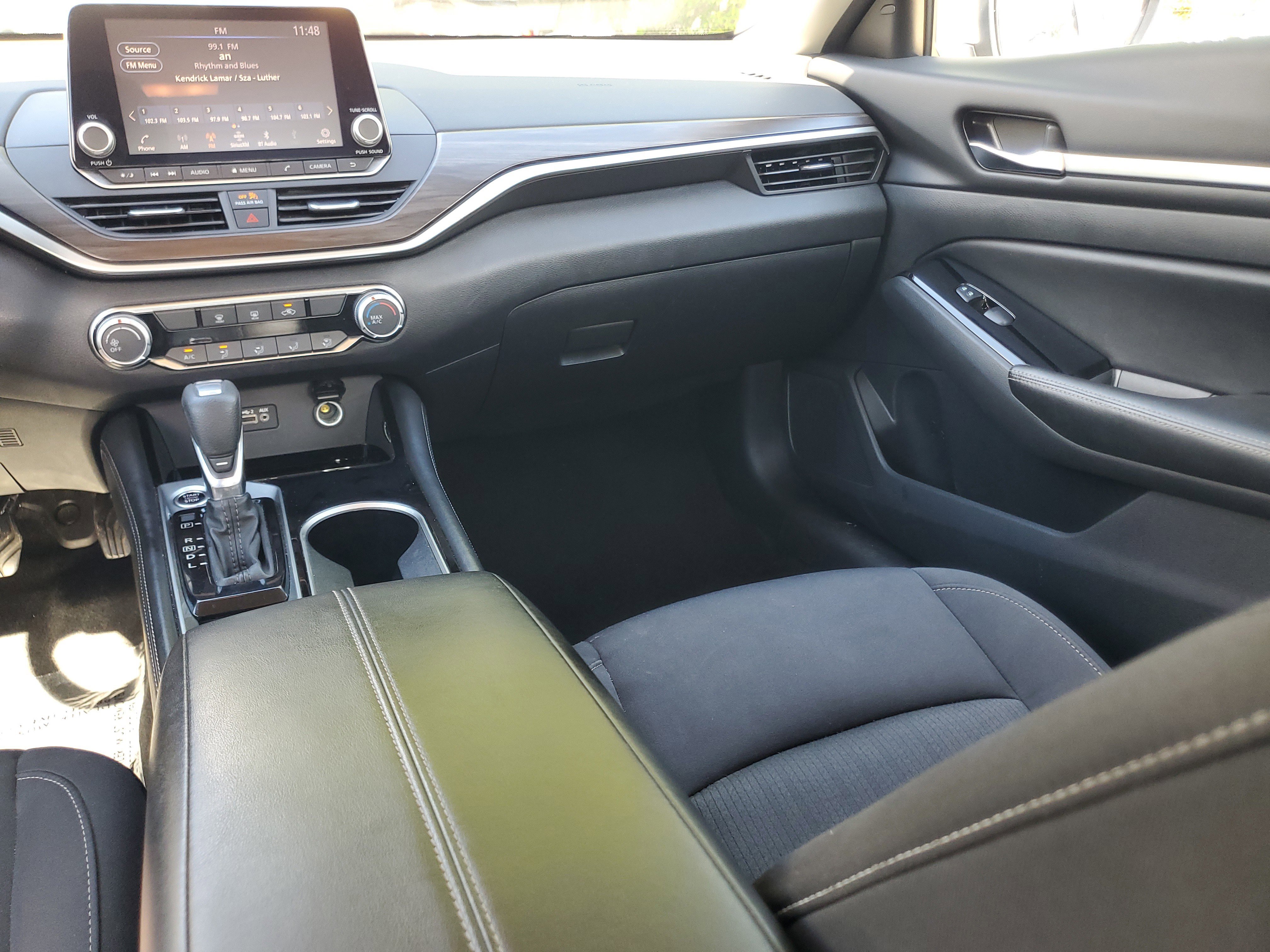 Used 2023 Nissan Altima 2.5 SV FWD image 13