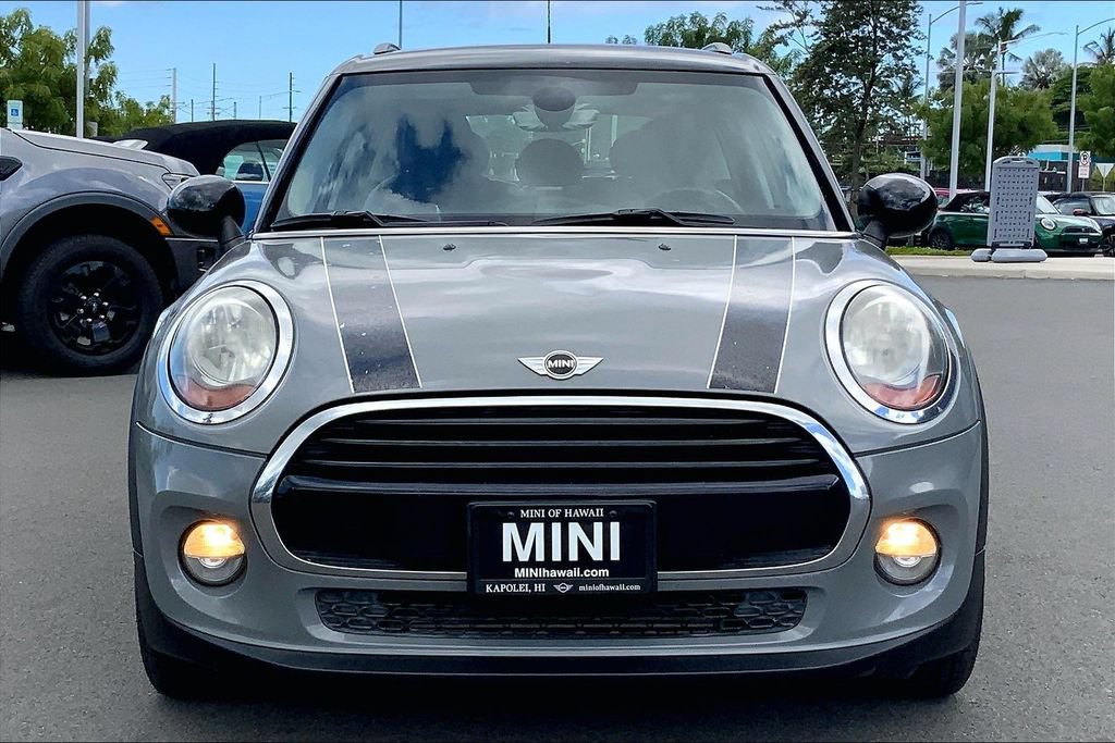 Used 2016 MINI Cooper 4-Door Hardtop FWD image 3