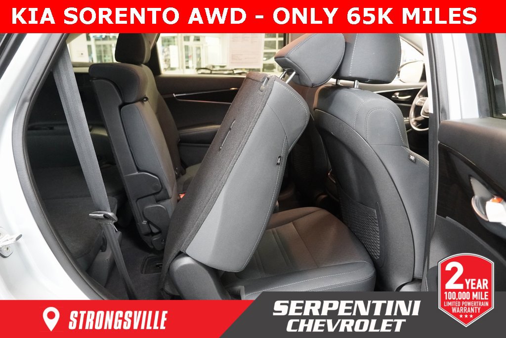 Used 2019 Kia Sorento S image 29