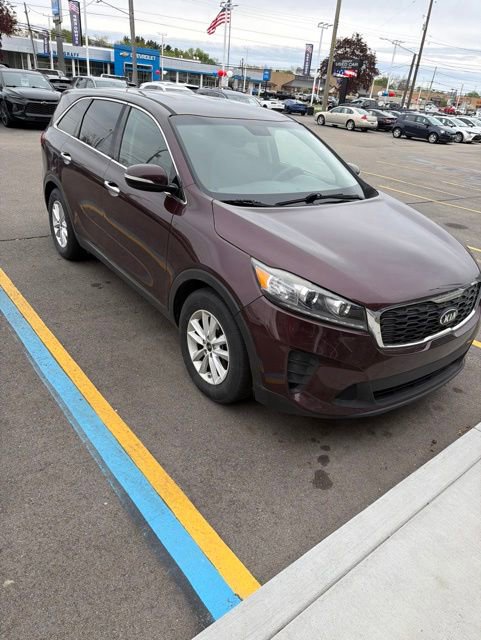 Used 2019 Kia Sorento FWD V6 image 1