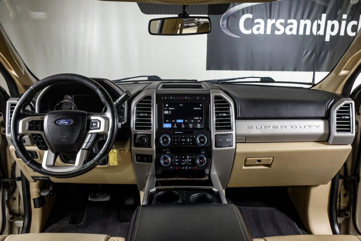 Used 2017 Ford F250 Lariat w/ Chrome Package image 14