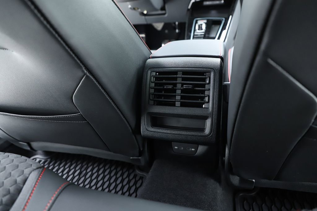 New 2025 Volkswagen GTI SE image 38