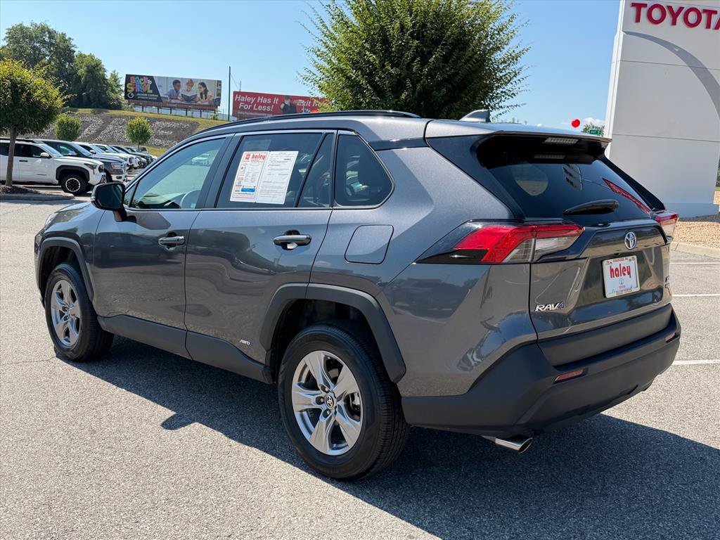 Certified 2025 Toyota RAV4 XLE AWD/4WD image 7