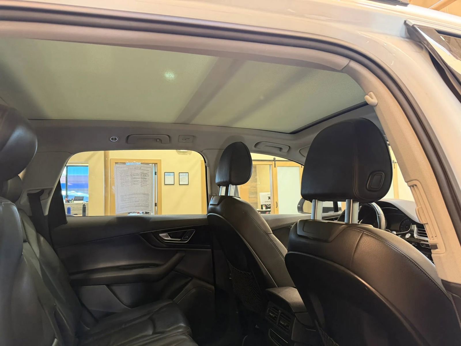 Used 2017 Audi Q7 3.0T Premium image 18