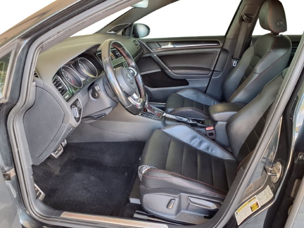 Used 2017 Volkswagen GTI SE FWD image 22