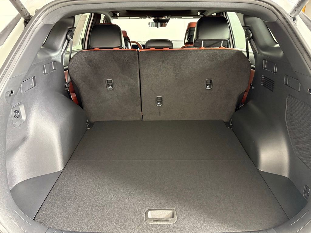 New 2026 Kia Sportage SX image 18