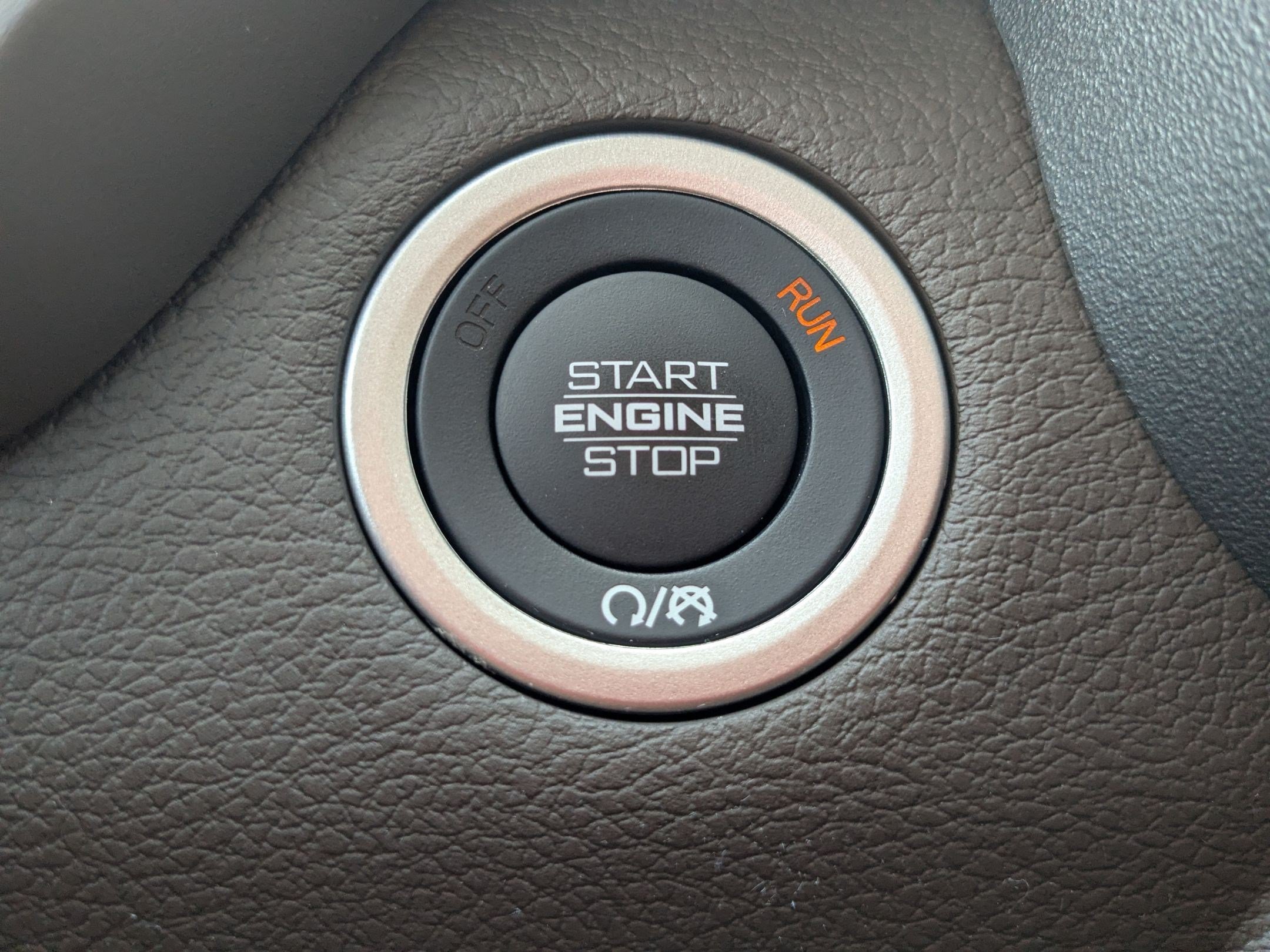 Used 2025 RAM 2500 Laramie AWD/4WD image 20