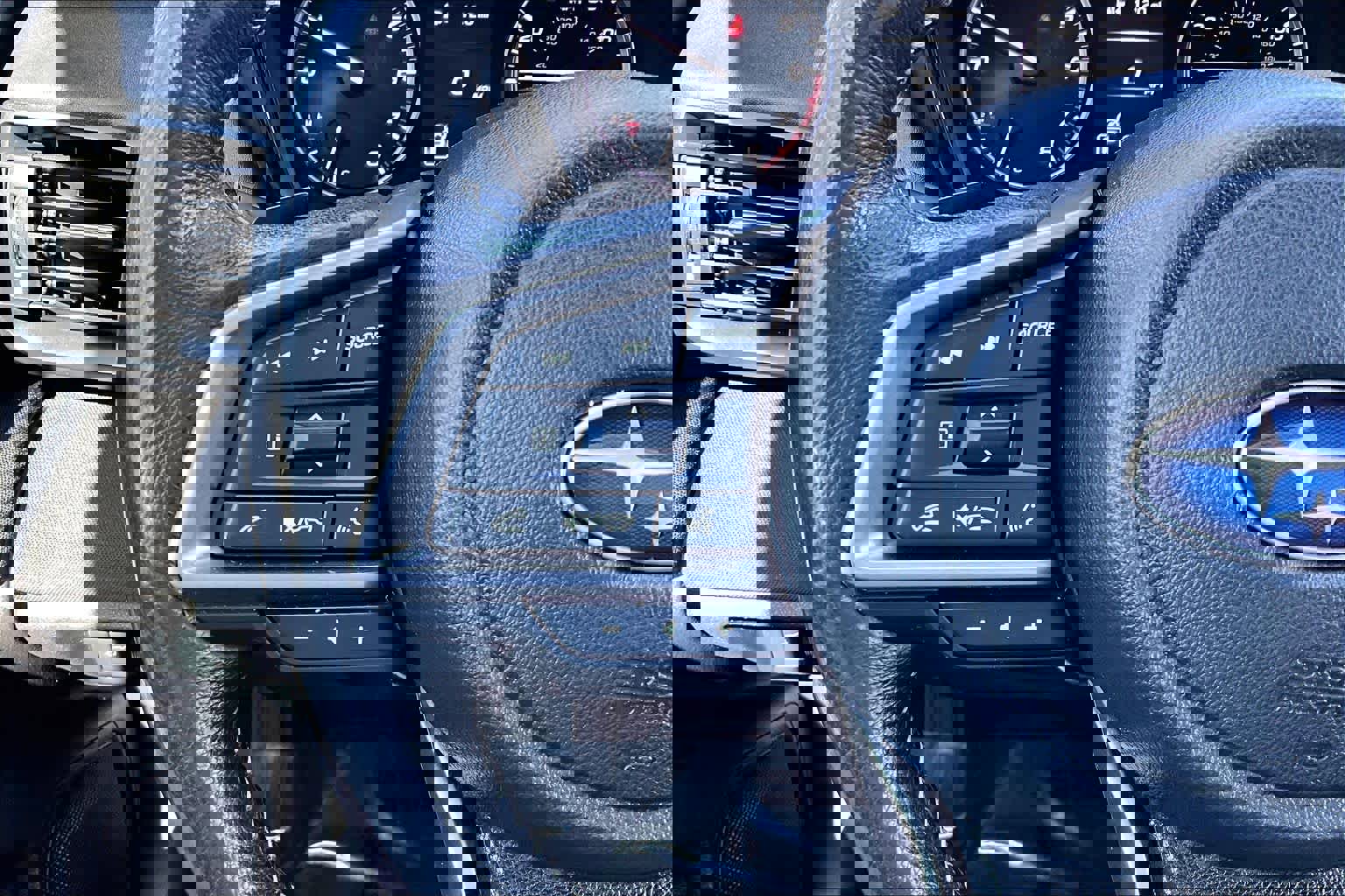 Used 2023 Subaru Outback Premium image 23