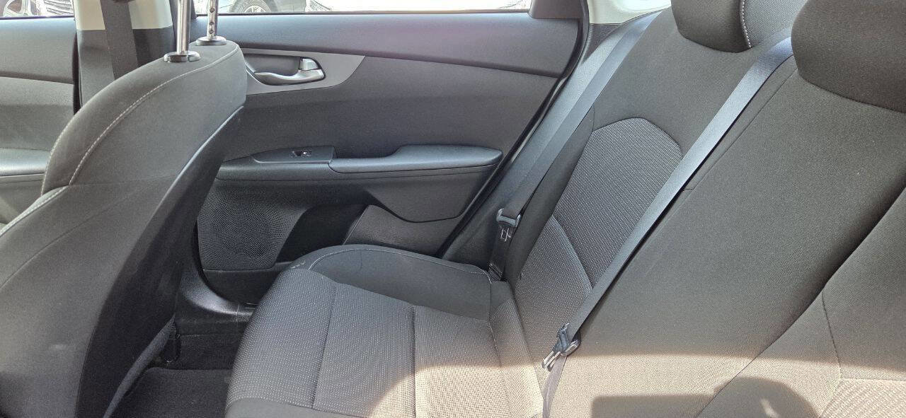 Used 2021 Kia Forte LXS image 14