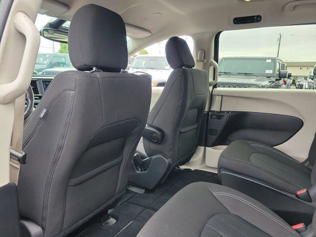 Certified 2021 Chrysler Voyager LX w/ Cold Weather Group image 14