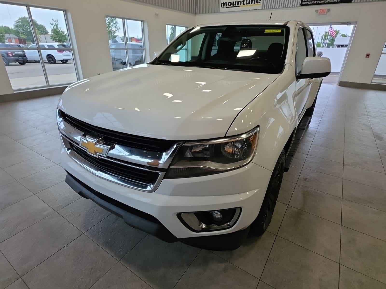 Used 2020 Chevrolet Colorado LT AWD/4WD image 1