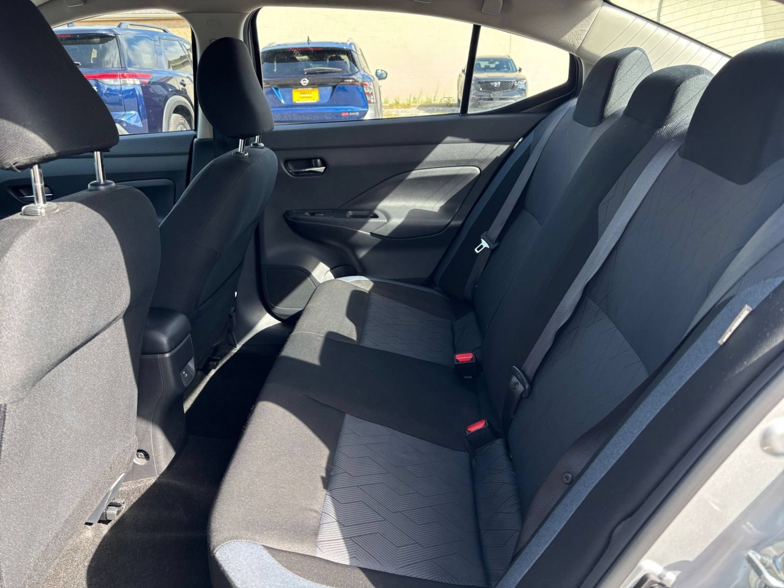 Used 2025 Nissan Versa SV FWD image 22