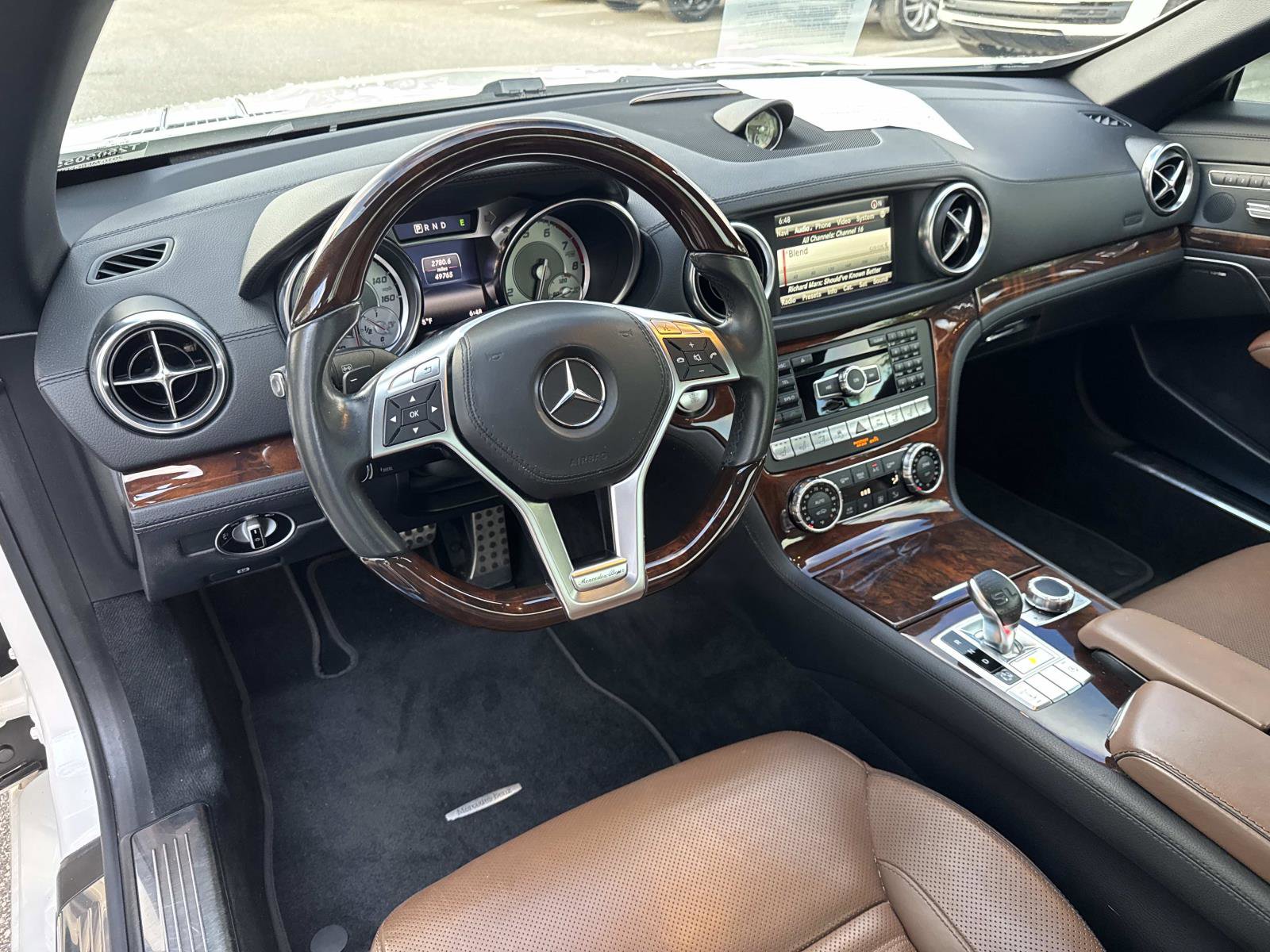 Used 2016 Mercedes-Benz SL 550 image 15