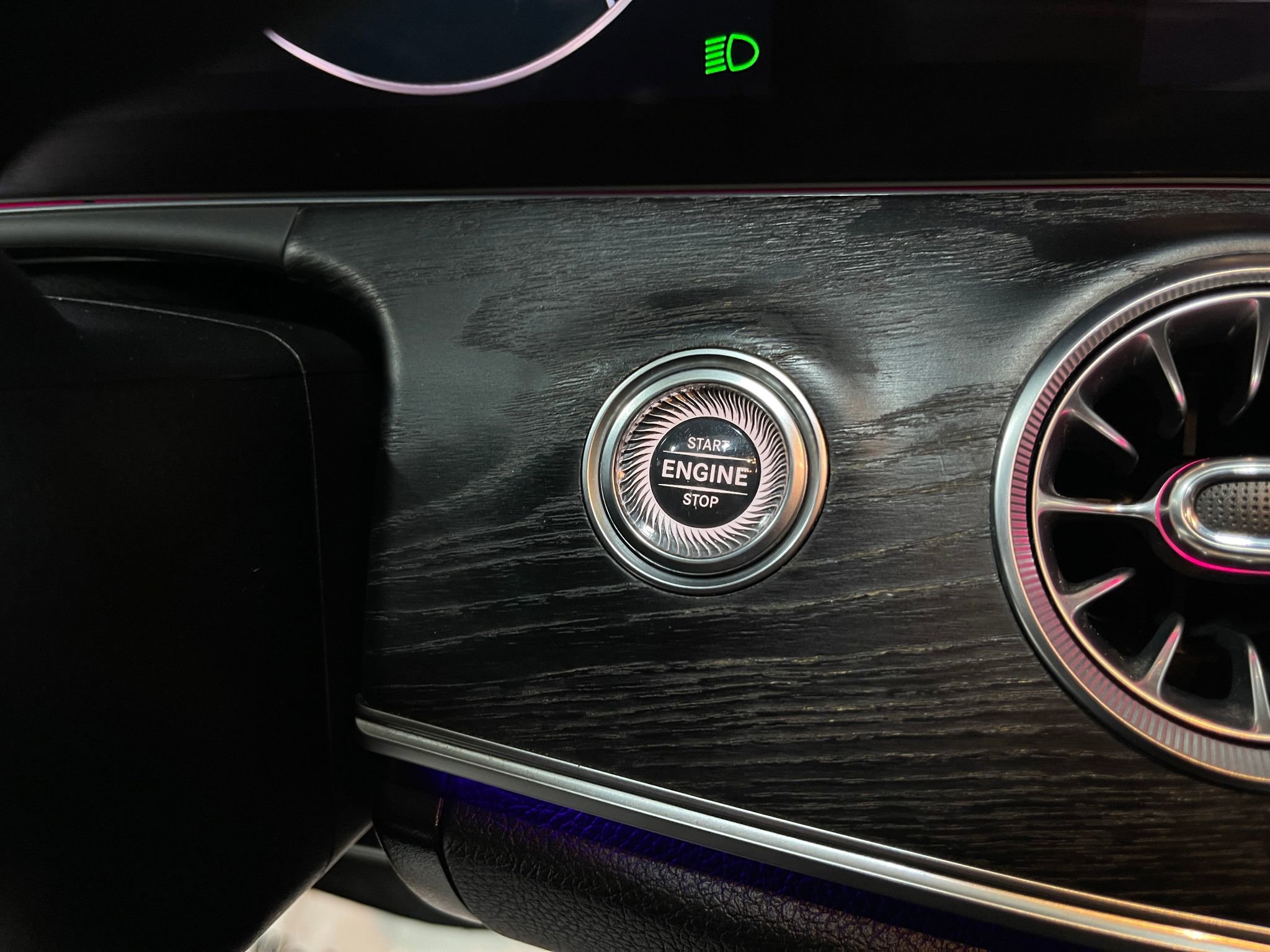 Used 2019 Mercedes-Benz E 53 AMG 4MATIC Coupe w/ Parking Assistance Package image 21