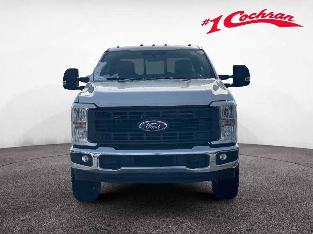 New 2026 Ford F250 XL w/ XL Off-Road Package image 2
