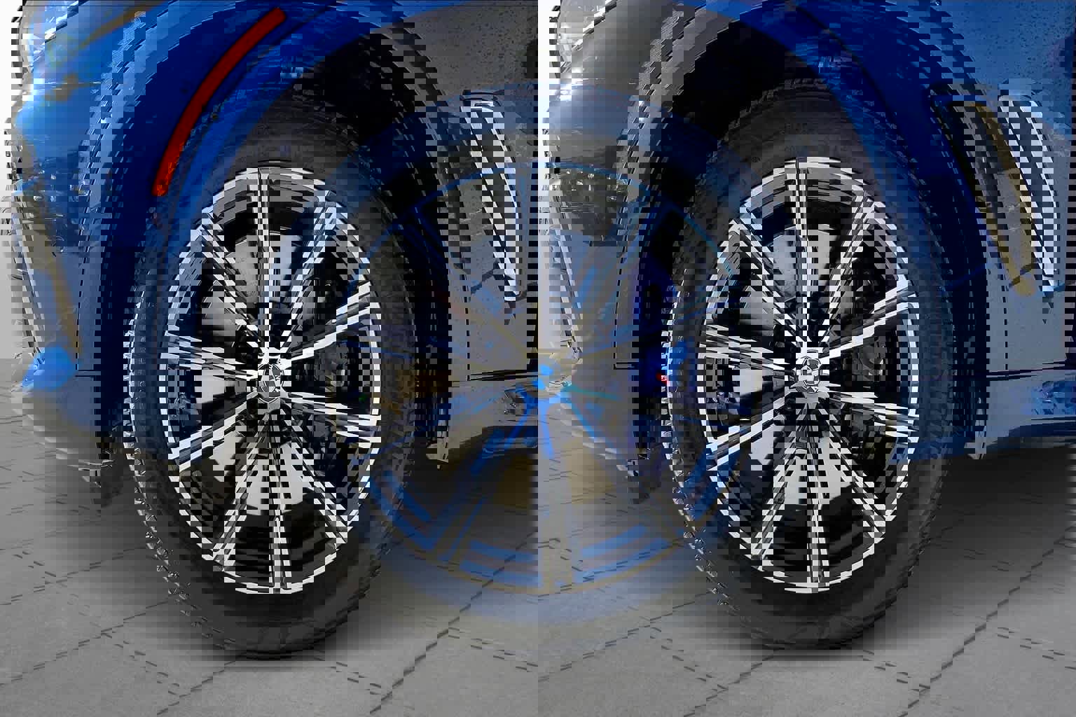 Used 2021 BMW X5 M50i w/ Executive Package image 20