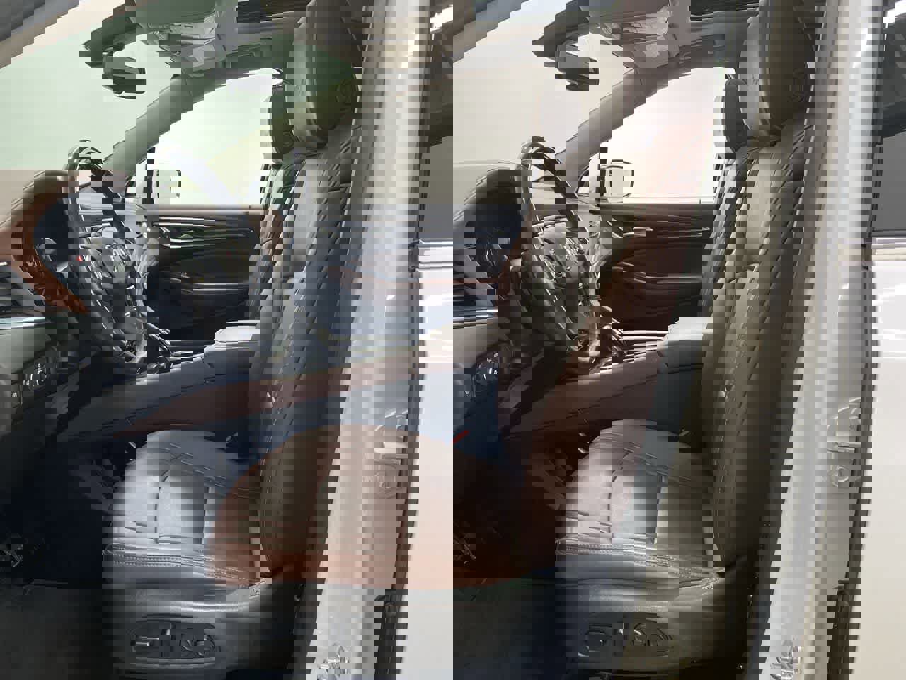 Used 2021 Buick Enclave Avenir w/ Avenir Technology Package image 13