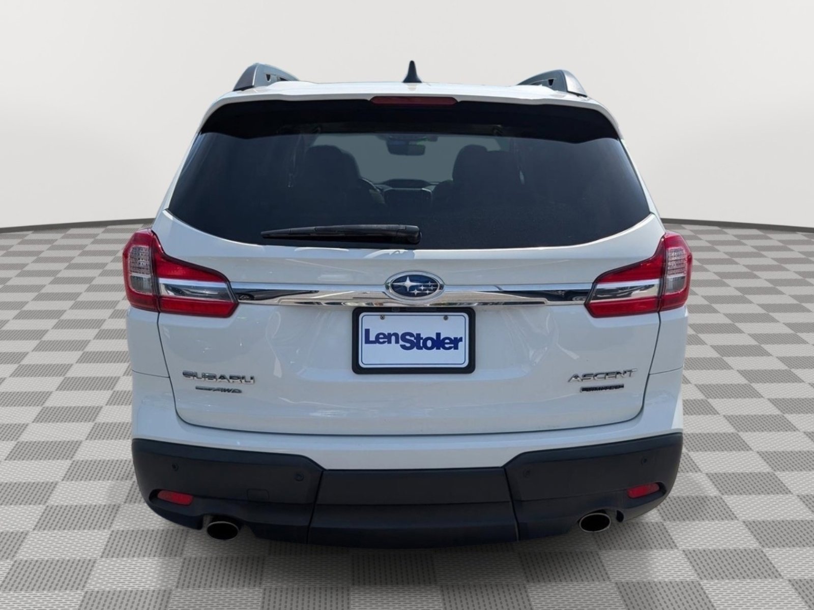 Used 2022 Subaru Ascent Limited w/ Technology Package AWD/4WD image 4