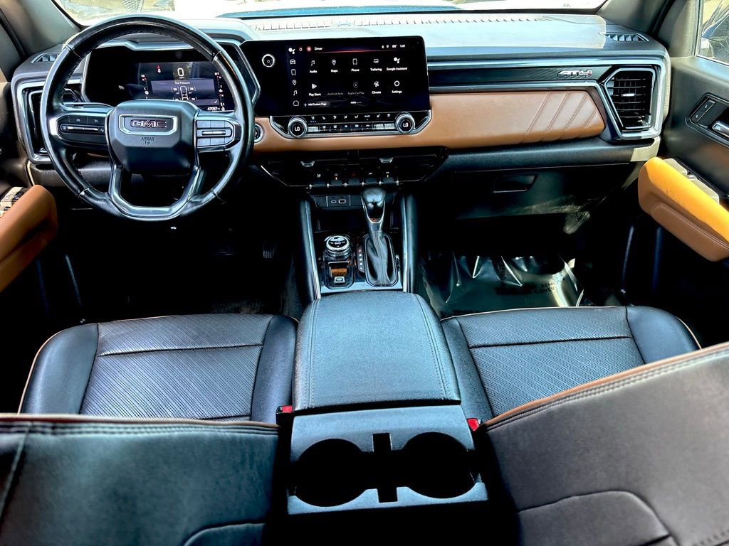 Used 2023 GMC Canyon AT4 w/ AT4 Premium Package image 16