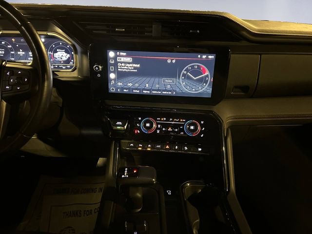 Used 2022 GMC Sierra 1500 AT4 w/ AT4 Premium Package image 11