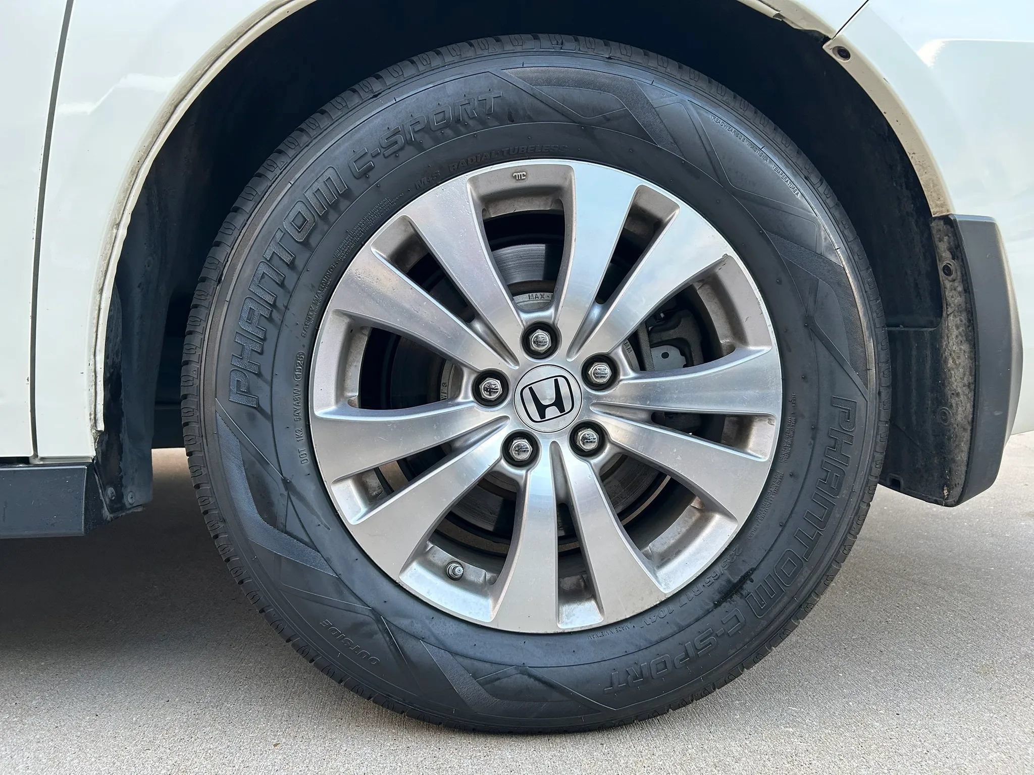 Used 2017 Honda Odyssey EX-L image 27