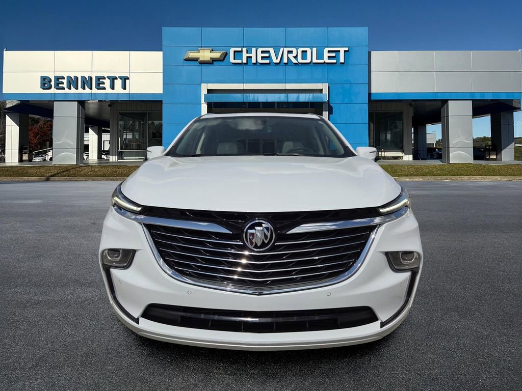 Used 2024 Buick Enclave Essence w/ Experience Buick Package AWD/4WD image 8