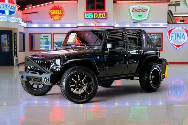 Used 2017 Jeep Wrangler Unlimited Sport AWD/4WD image 2