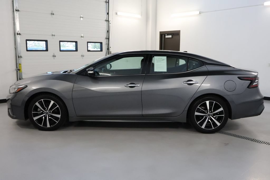 Used 2023 Nissan Maxima SV w/ Floor Mat Group FWD image 4