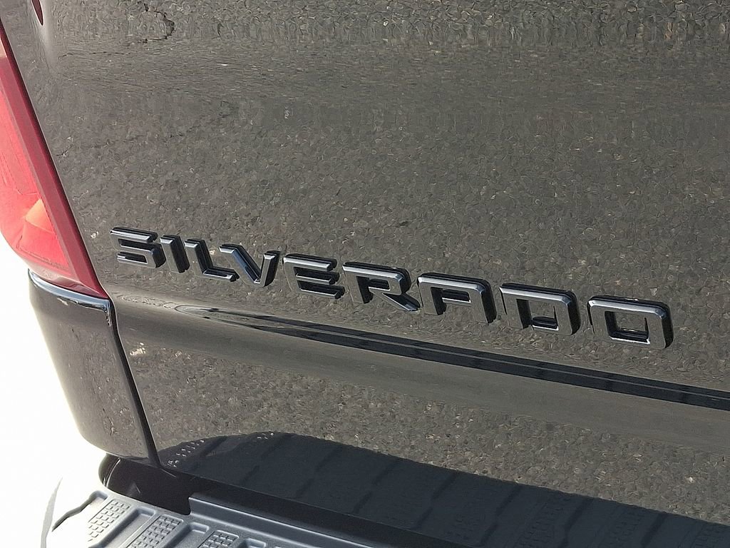 New 2026 Chevrolet Silverado 1500 RST w/ Dark Appearance Package image 11