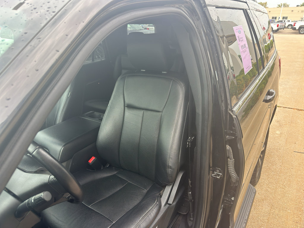 Used 2018 Ford Expedition XLT AWD/4WD image 22