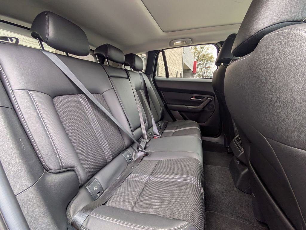 Used 2025 MAZDA CX-50 AWD 2.5 S w/ Premium Package image 30