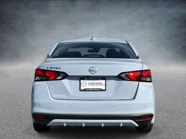 New 2025 Nissan Versa SV w/ Trunk Package FWD image 3