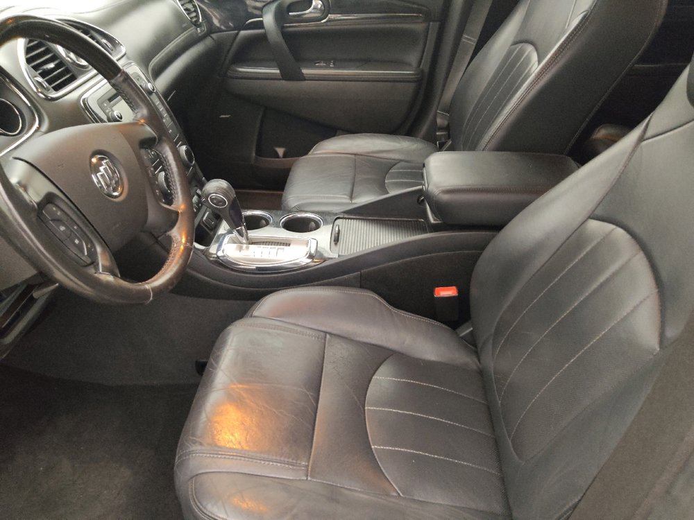 Used 2017 Buick Enclave Leather FWD image 17