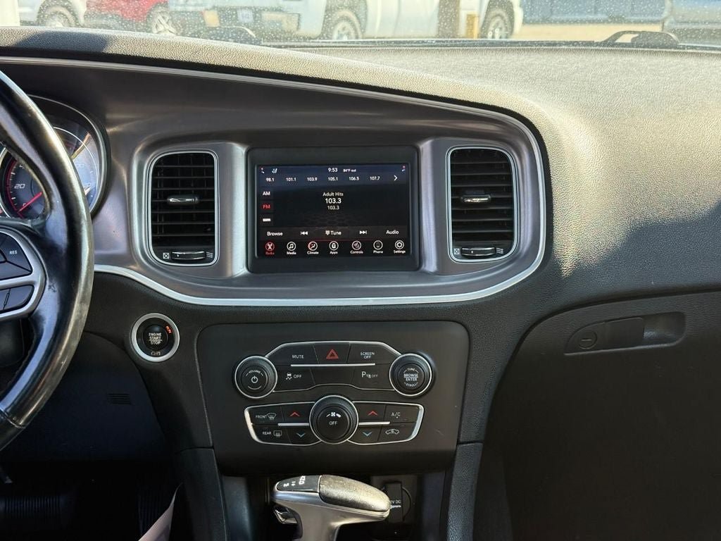Used 2021 Dodge Charger SXT w/ Leather Interior Group RWD image 13