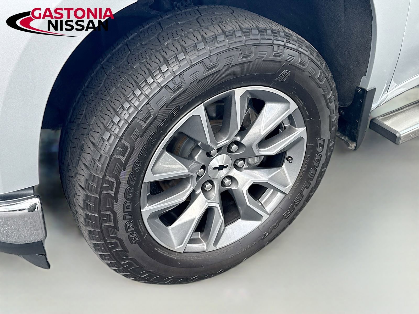 Used 2020 Chevrolet Silverado 1500 LT AWD/4WD image 39