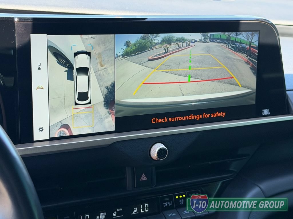 Used 2023 Toyota Crown Platinum w/ Carpet Mat Package (TMS) AWD/4WD image 30