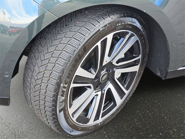 Used 2023 Land Rover Range Rover SE image 31