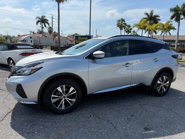 Used 2023 Nissan Murano SV image 3