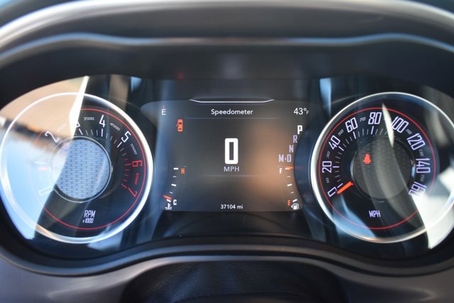 Used 2022 Dodge Challenger R/T w/ Plus Package image 21