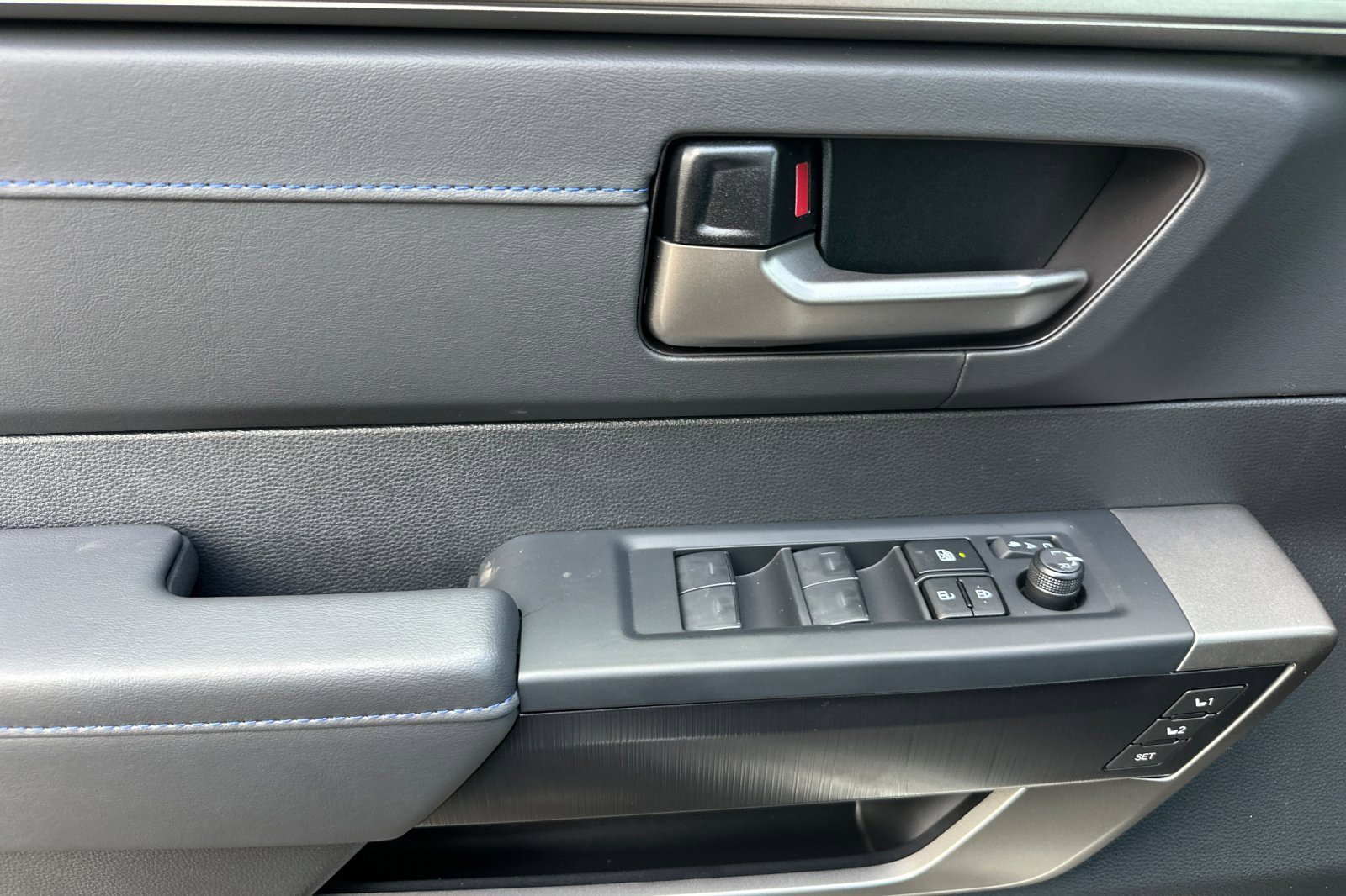 New 2026 Toyota Sequoia Platinum image 11