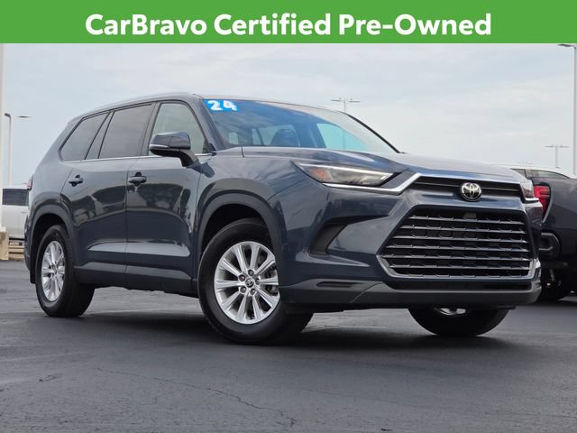Used 2024 Toyota Grand Highlander AWD image 2