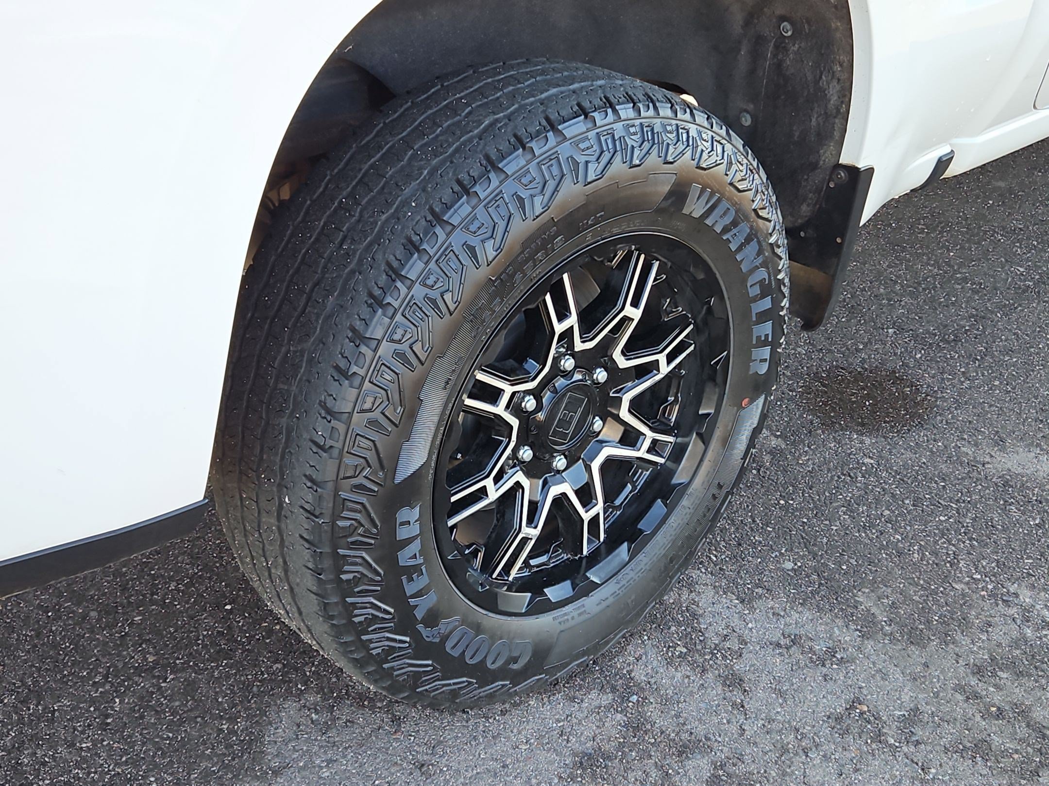 Used 2019 Chevrolet Silverado 1500 RST w/ All-Star Edition AWD/4WD image 12