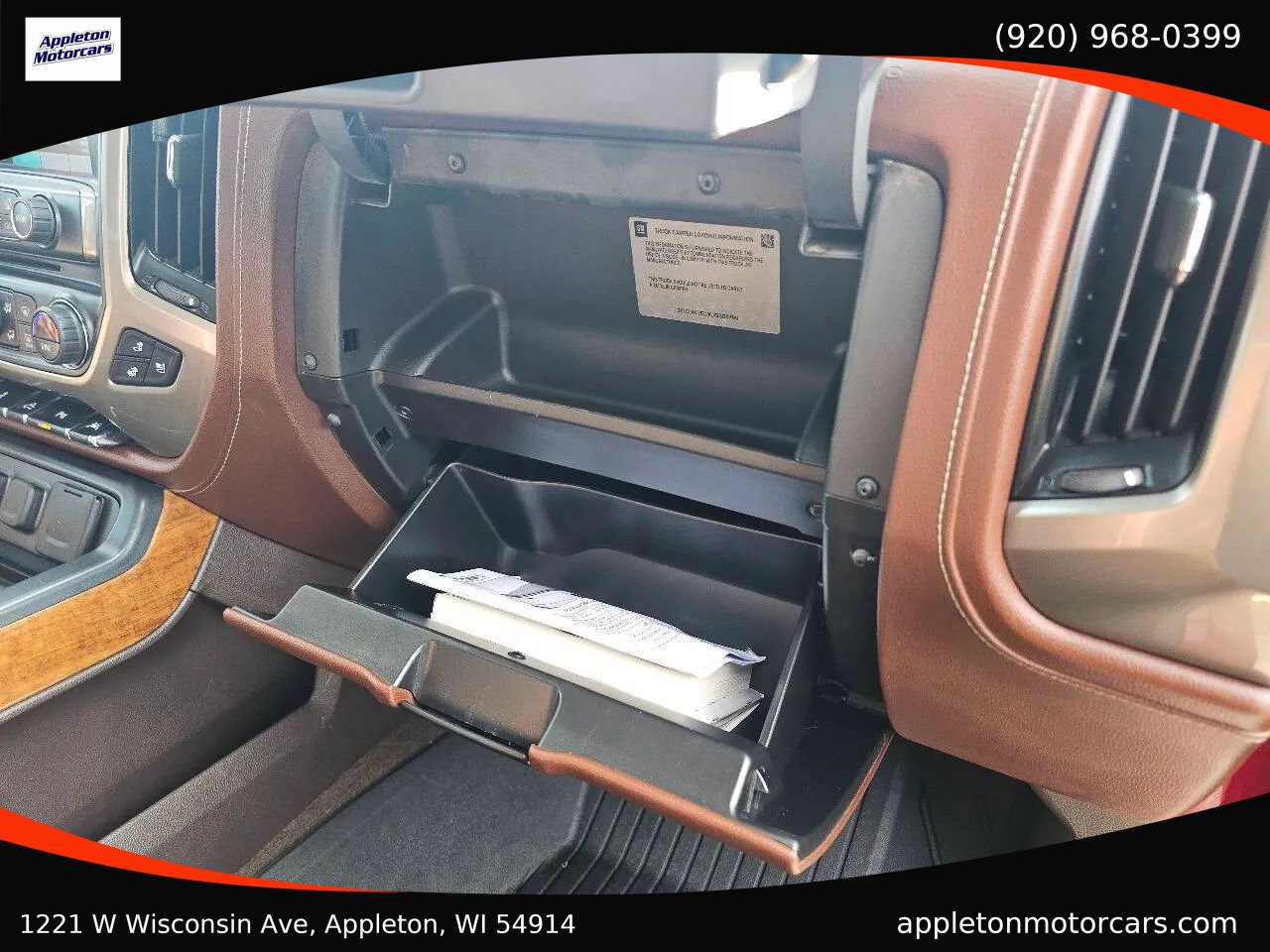 Used 2018 Chevrolet Silverado 1500 High Country image 28