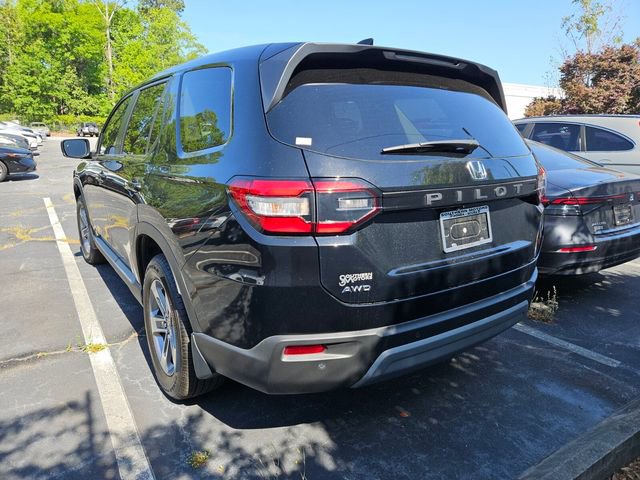 Certified 2025 Honda Pilot EX-L image 9