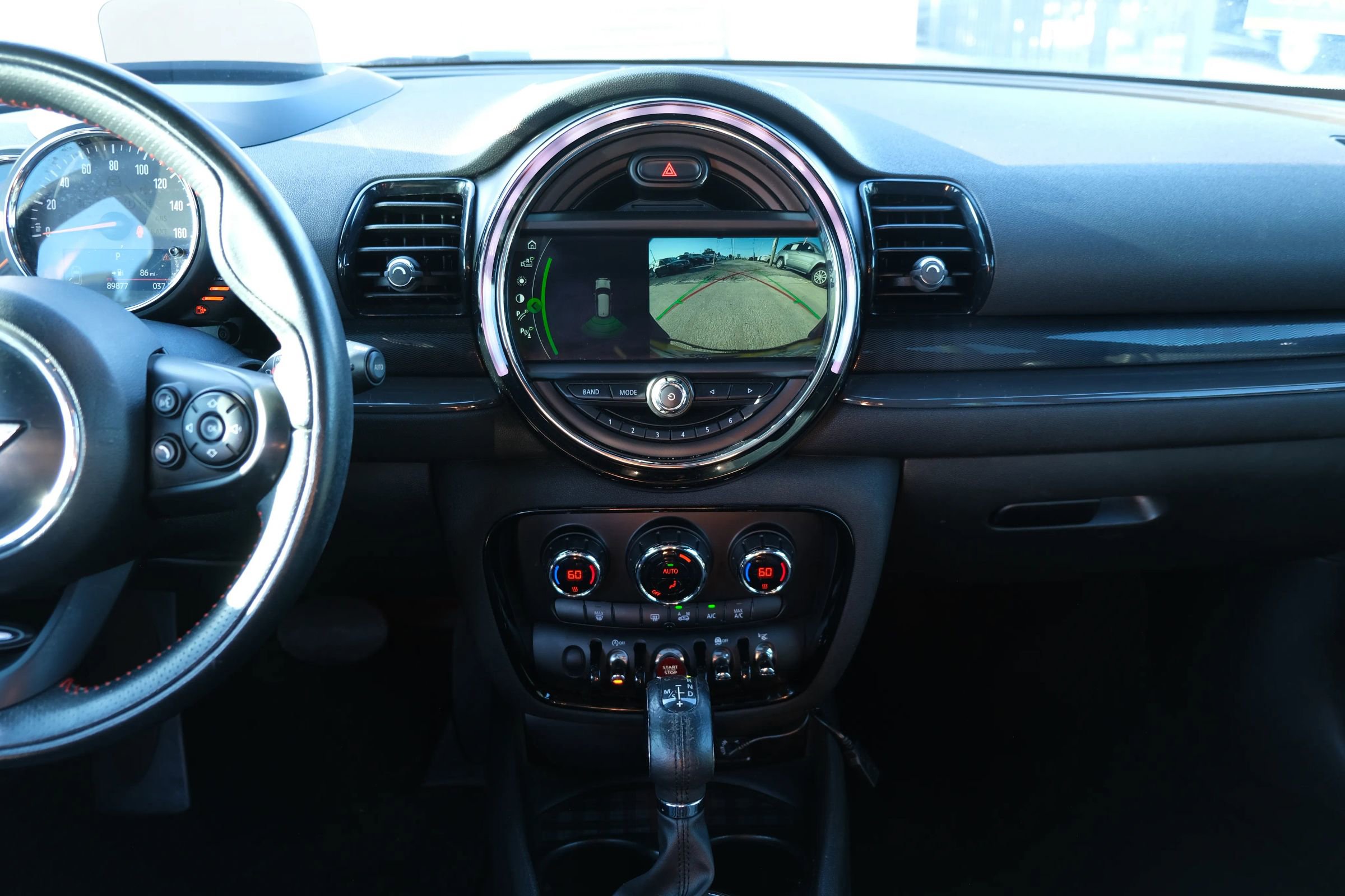 Used 2017 MINI Cooper Clubman image 24