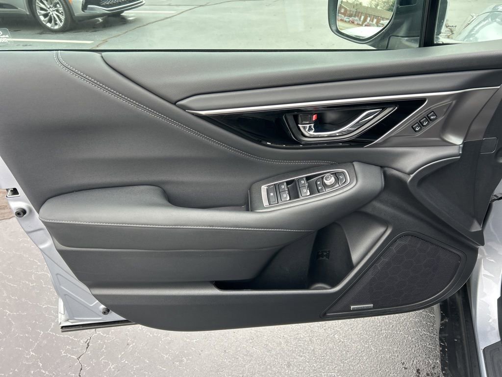 Used 2024 Subaru Outback Touring XT w/ Popular Package #2 image 3