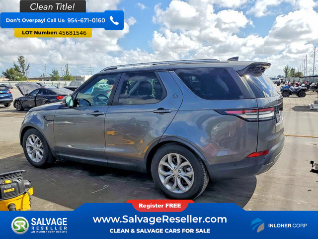 Used 2017 Land Rover Discovery SE AWD/4WD image 3